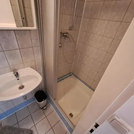 Апартаменты Moeblierte-wohnungen-graz-herbst